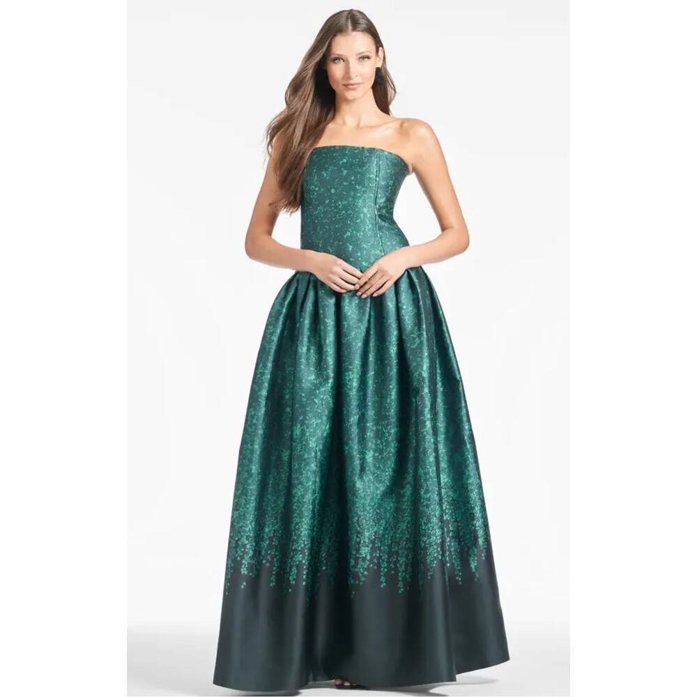 Sachin & Babi Georgina Gown in Emerald Green Wedding Guest - Size 14